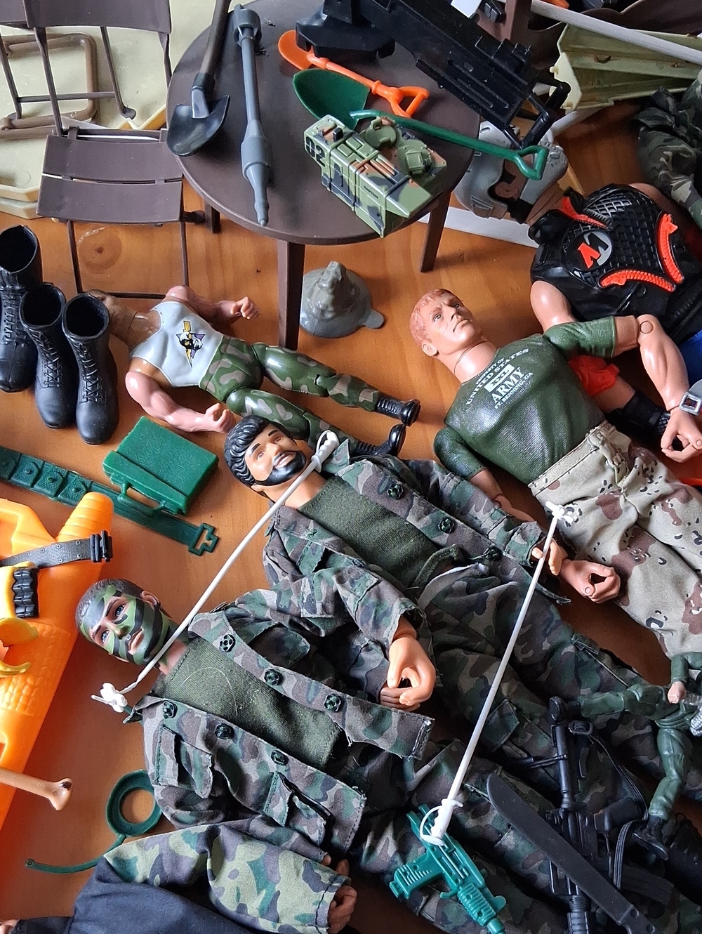 Assorted Military Action Figure Set - Green Camouflage